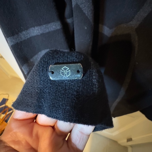 Marvel Womens‎ Black Panther, Ladies' Cardigan Black, XL - Picture 8 of 15